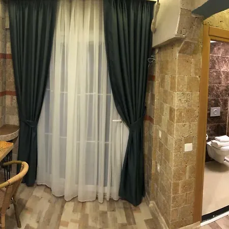 White House Bed & Breakfast Izmir