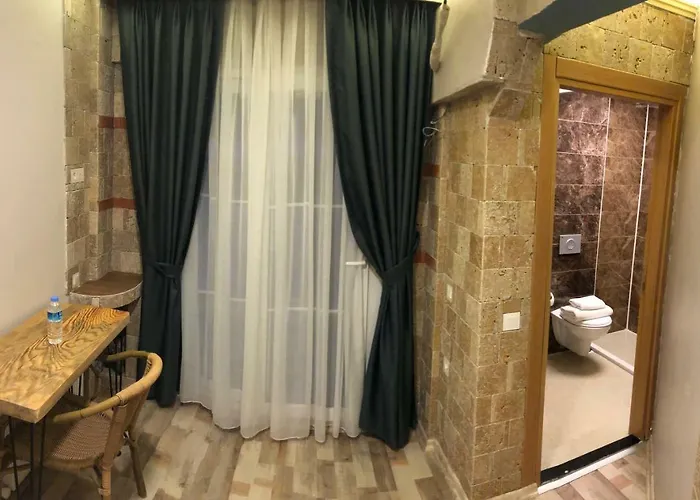 White House Bed & Breakfast Izmir